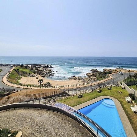 Whale Rock, Modern Beachfront Apartment Margate Exterior photo